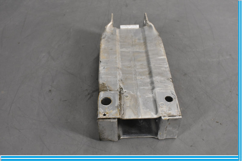 Load image into Gallery viewer, 12-18 Mercedes CLS550 E350 Front Left Bumper Bracket Shock Absorber Oem