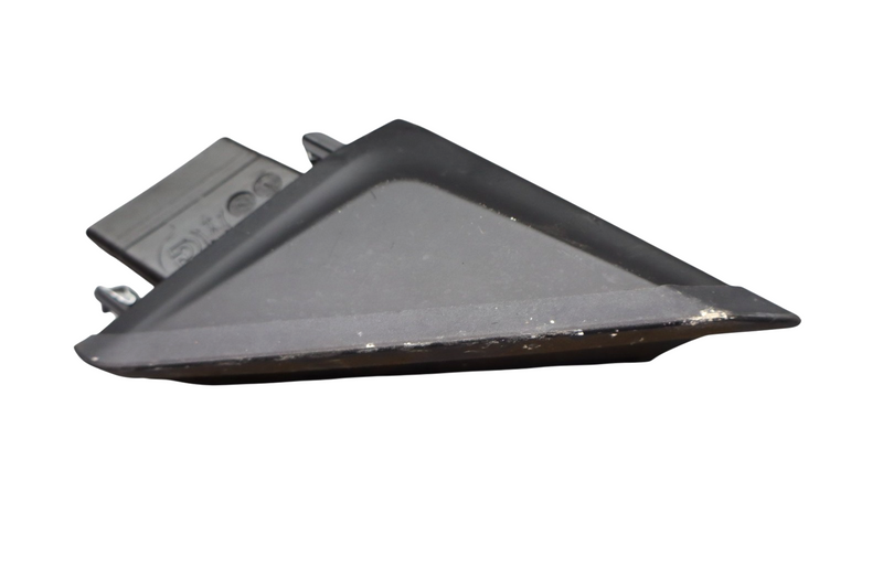 Load image into Gallery viewer, 14-19 Maserati Ghibli Front Left Side Door Corner Cover Trim 105804244CL Oem
