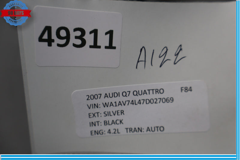 Load image into Gallery viewer, 07-09 AUDI Q7 4L Front Left Driver Side Fog Light Lamp Surround Frame Trim Oem