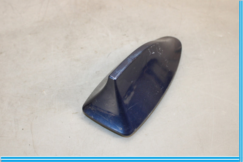 Load image into Gallery viewer, 09-15 BMW 750Li F01 F02 Upper Roof Shark Fin Antenna Trim Cover Oem