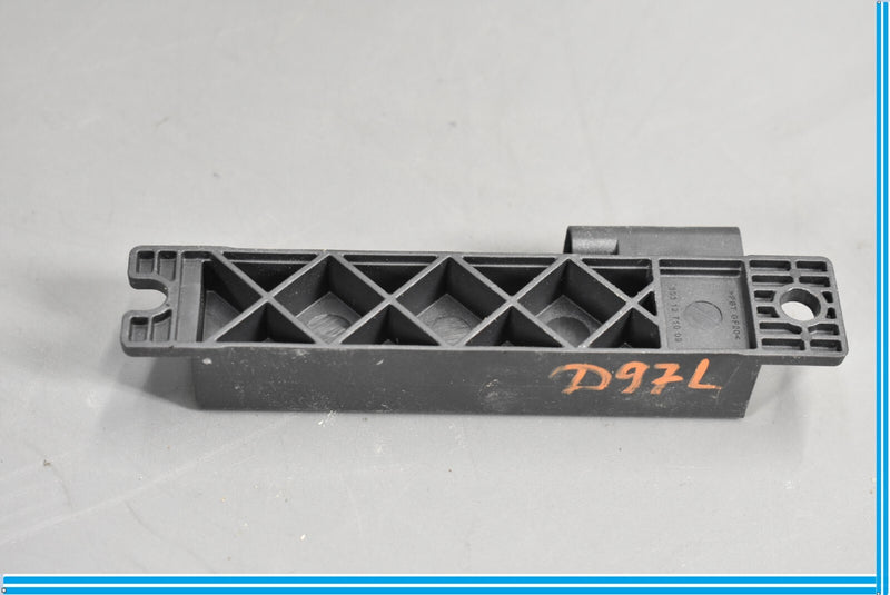 Load image into Gallery viewer, 18-20 Jaguar E-Pace Rear Left Driver Side Keyless Entry Antenna Oem