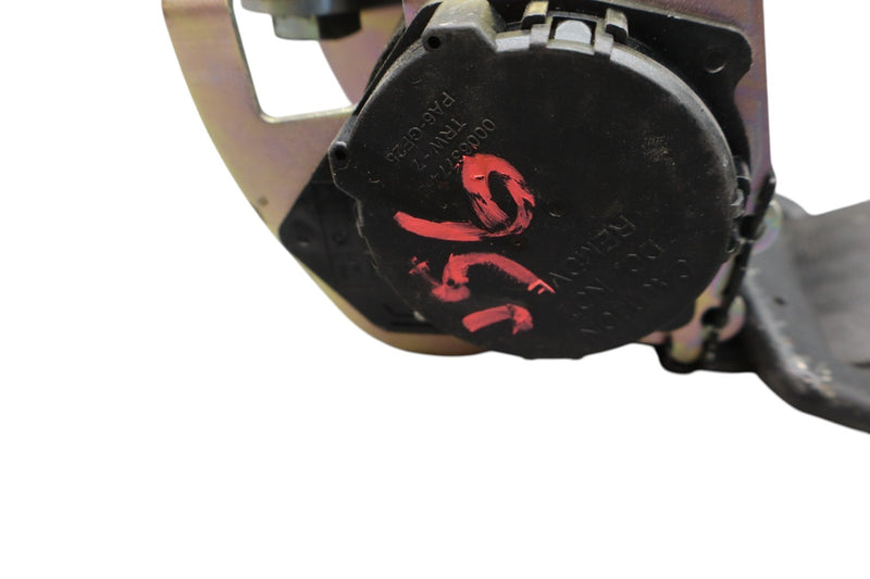 Load image into Gallery viewer, 04-08 Maserati Quattroporte M139 Rear Center Seat Belt Retractor Oem