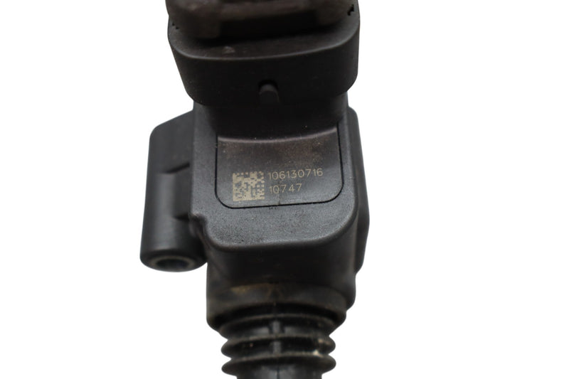 Load image into Gallery viewer, 14-20 Maserati Ghibli M157 Engine Motor Ignition Coil Module Set of 2 Oem