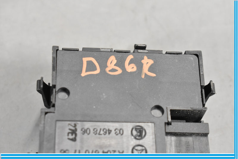 Load image into Gallery viewer, 08-14 Mercedes W204 C250 C350 Front Right Seat Adjustment Control Switch Oem