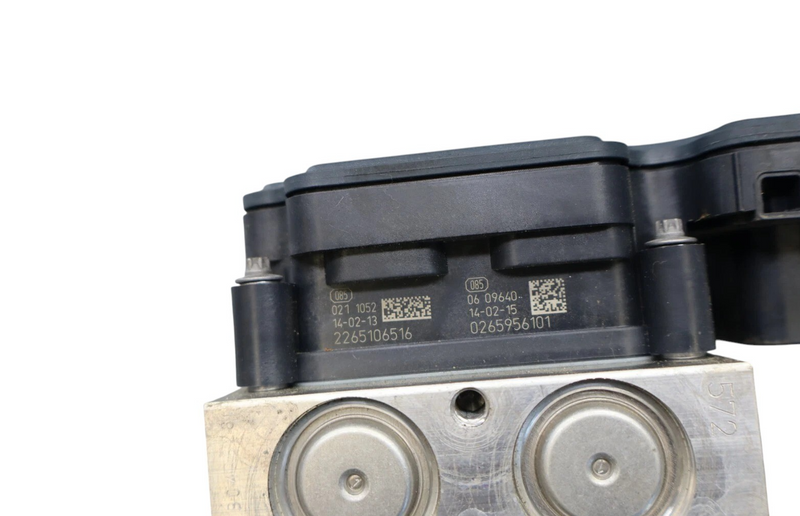 Load image into Gallery viewer, 14-16 Maserati Ghibli Quattroporte M157 ABS Anti Lock Brake Pump Module Unit Oem