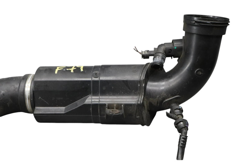 Load image into Gallery viewer, 16-21 BMW X1 Turbocharger Intercooler Air Duct Tube Hose Pipe 13717619268 OEM