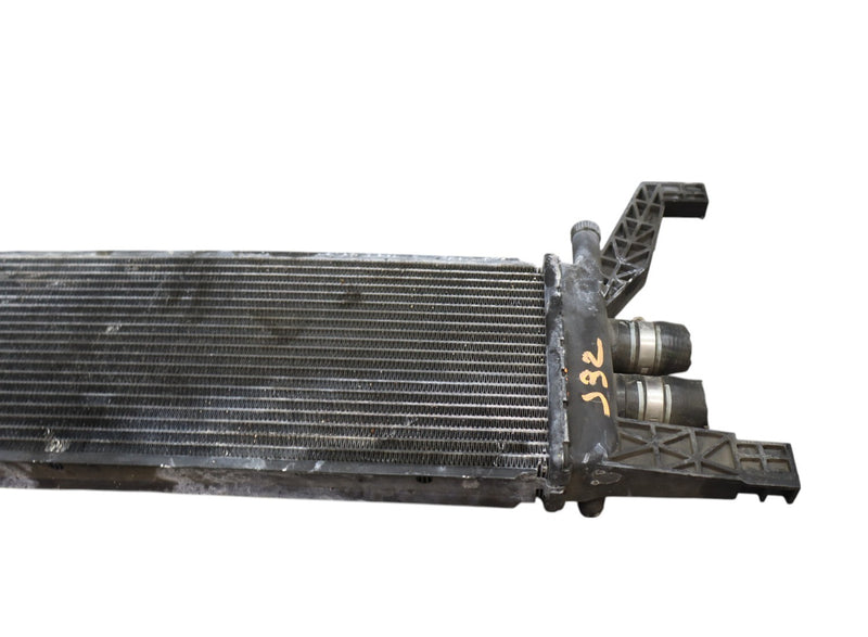 Load image into Gallery viewer, 14-22 Maserati Ghibli M157 Aux Auxiliary Water Cooling Radiator 670003406 Oem