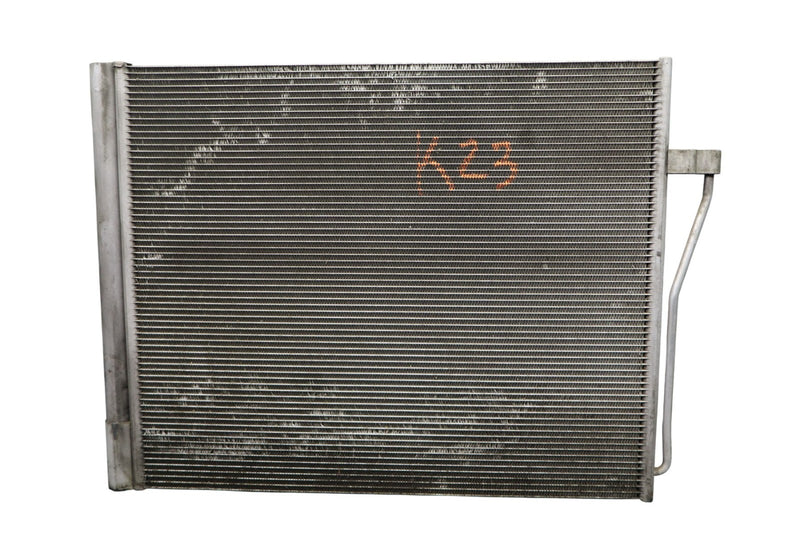 Load image into Gallery viewer, 09-15 BMW 750Li 750i xDrive AC A/C Air Conditioning Condenser 64509149390 Oem