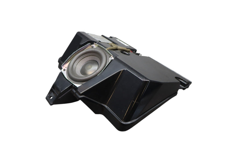 Load image into Gallery viewer, 03-19 Maserati Quattroporte M139 Front Bose Subwoofer Sound Speaker Oem