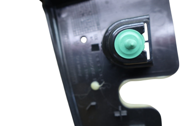 Load image into Gallery viewer, 14-22 Maserati Ghibli M157 Front Right Passenger Side Interior Door Panel Oem