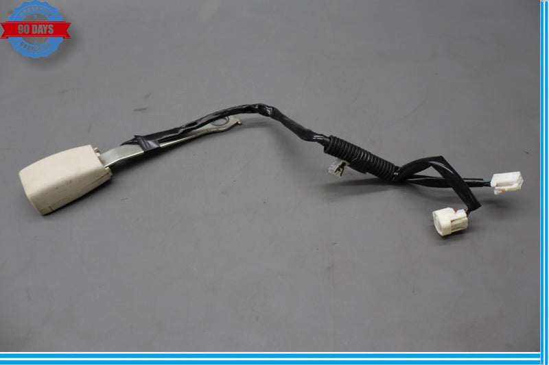 Load image into Gallery viewer, 07-12 Lexus LS460 LS460L Front Right Passenger Side Seat Belt Buckle Oem