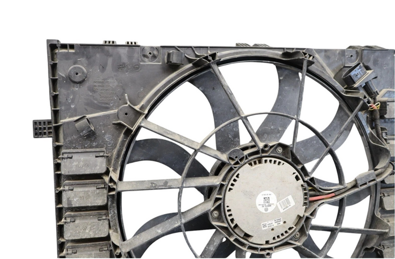 Load image into Gallery viewer, 11-17 Volkswagen VW Touareg Radiator Cooling Fan Shroud And Motor 7P0121207A Oem