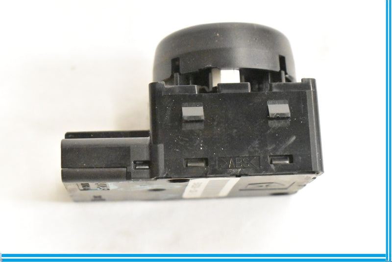 Load image into Gallery viewer, 14-17 Maserati Ghibli Lumbar Power Seat Switch Control Module 56046232AA OEM