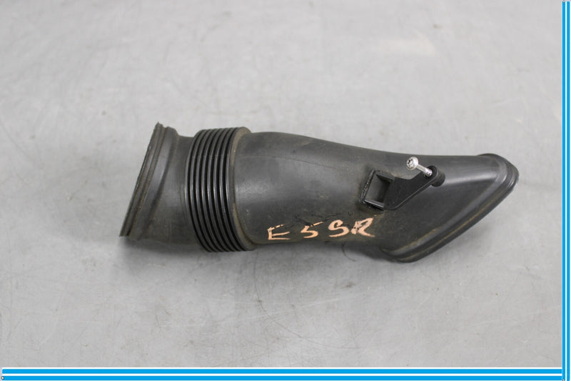 Load image into Gallery viewer, 11-18 Audi A8 Quattro Right Side Engine Air Intake Duct Hose Tube Oem