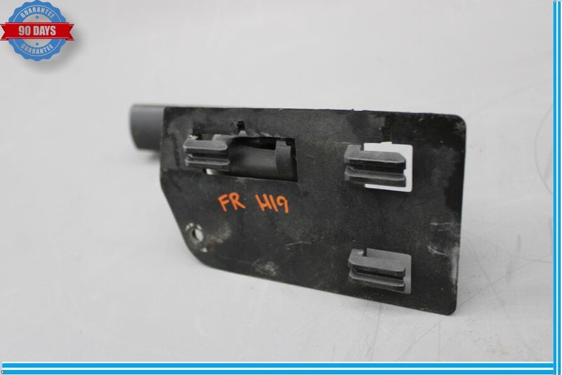 Load image into Gallery viewer, 03-07 HUMMER H2 Front Right Passenger Side Interior Door Handle Oem