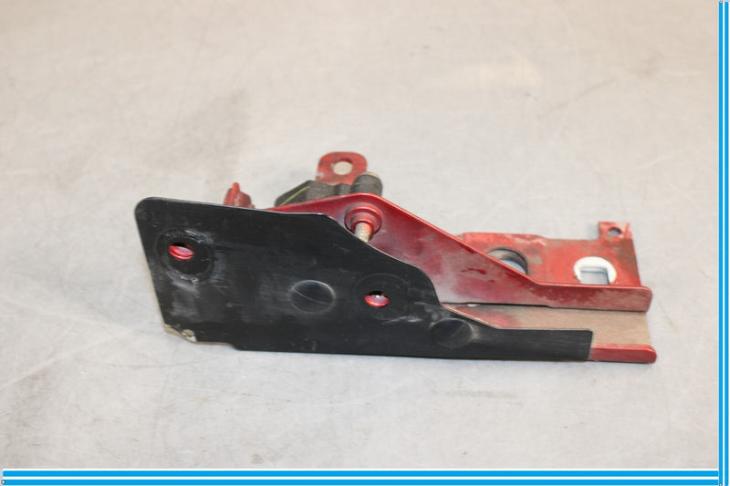 Load image into Gallery viewer, 10-13 Land Rover Range Rover Sport Front Left Driver Side Chassis Bracket Oem