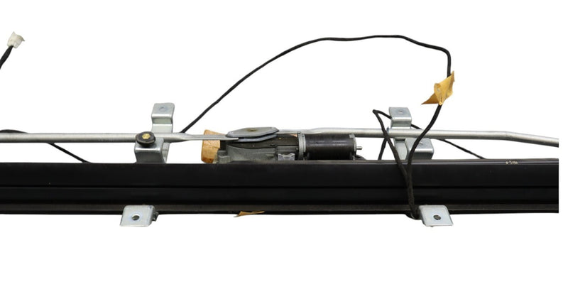 Load image into Gallery viewer, 04-13 Maserati Quattroporte M139 Rear Window Sun Shade Screen Roller Blind Oem