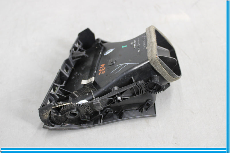 Load image into Gallery viewer, 07-13 BMW X5 E70 Right Passenger Dash Ac Heater Air Vent Grille 7161804 Oem