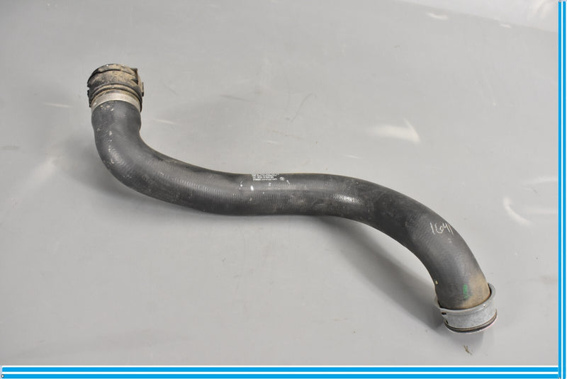 Load image into Gallery viewer, 13-16 Mercedes GL450 X166 Water Tank Connection Down Coolant Hose Pipe Oem