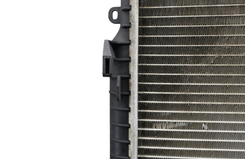 Load image into Gallery viewer, 07-09 Audi Q7 Quattro 4L Engine Cooling Coolant Radiator Cooler Condenser Oem