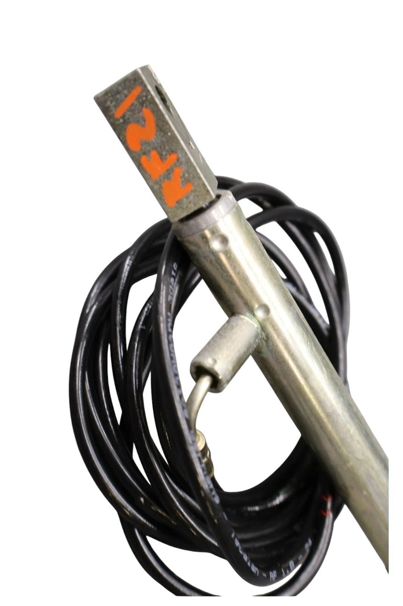 Load image into Gallery viewer, Mercedes R230 SL550 SL55 Convertible Top Right Side Load Assist Cylinder OEM