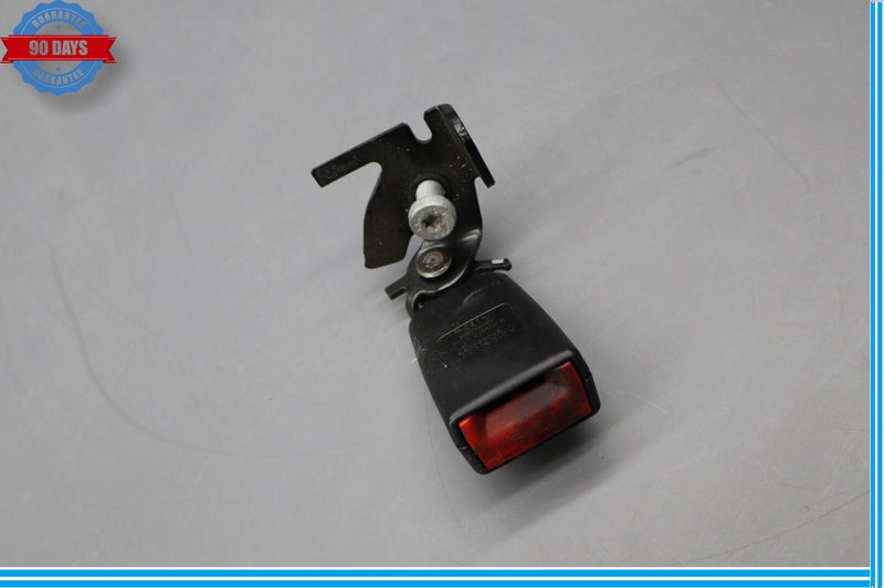 Load image into Gallery viewer, 10-18 Mercedes CLS550 E350 Rear Left Driver Side Safety Seat Belt Buckle Oem