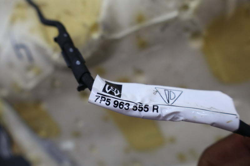 Load image into Gallery viewer, 11-18 Porsche Cayenne 958 Front left Side Lower Seat Bottom Cushion Cover Oem