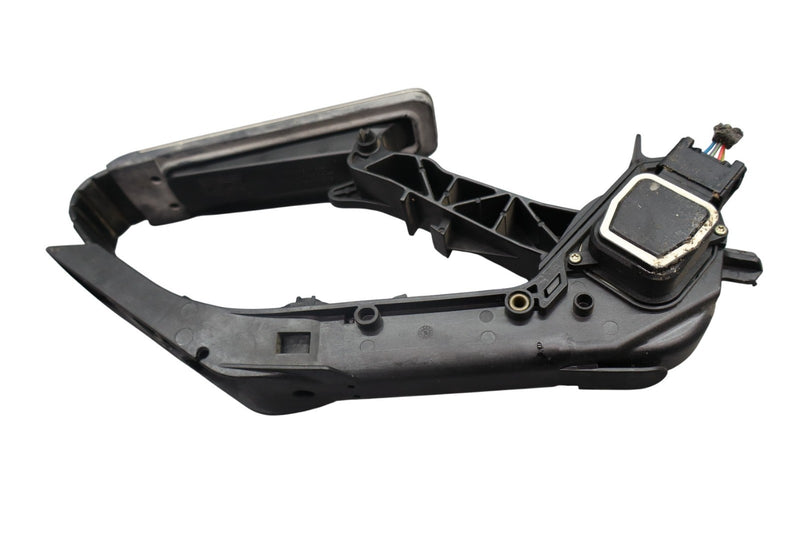 Load image into Gallery viewer, 03-06 Mercedes R230 SL500 CLK500 Gas Acceleration Pedal A2033010001 Oem
