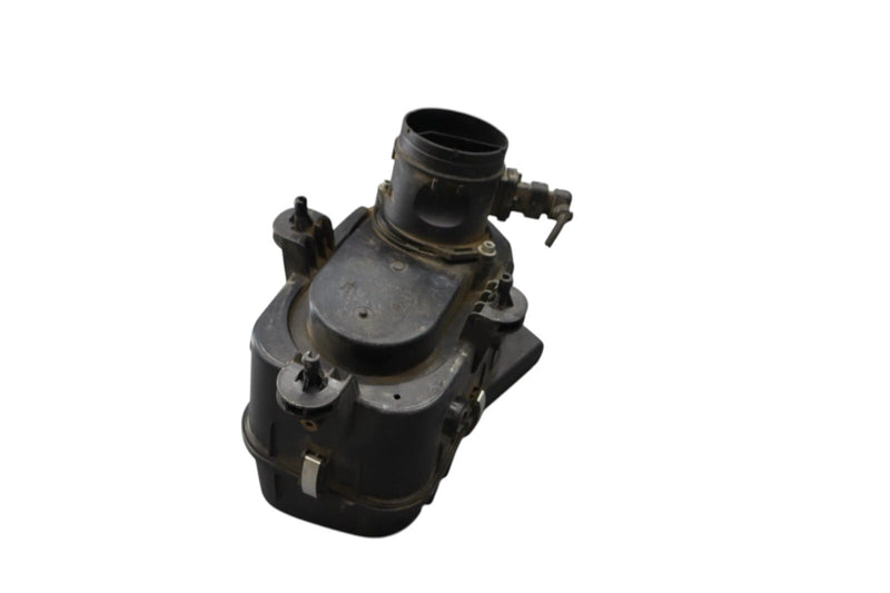 Load image into Gallery viewer, 14-21 Maserati Ghibli Left Side Engine Air Cleaner Housing Filter Box Black OEM