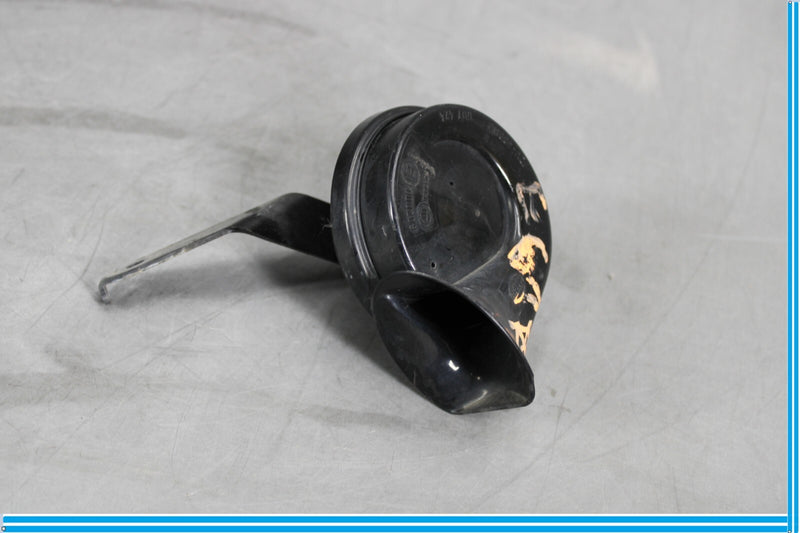 Load image into Gallery viewer, 09-15 BMW 750I 750LI F01 Front Right Passenger High Tone Pitch Horn Signal Oem