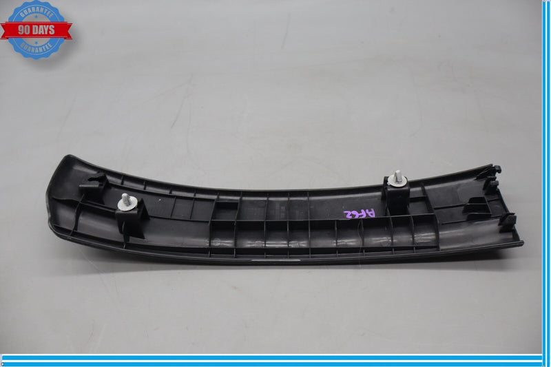 Load image into Gallery viewer, 09-14 Hyundai Genesis Passenger Front Right Seat Cover Trim Panel 882913M000 Oem