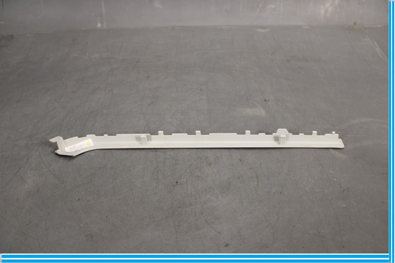 Load image into Gallery viewer, 11-18 Audi A8 Quattro Rear Right Passenger Side Guide Rail Cover Oem