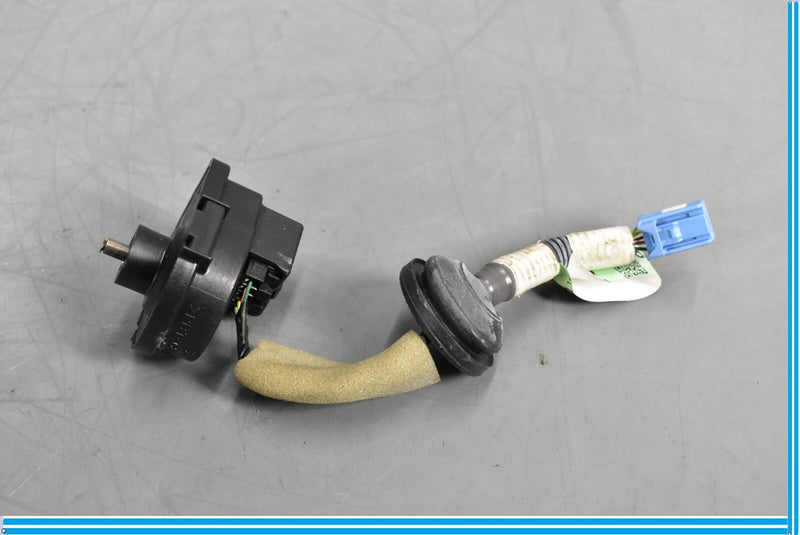 Load image into Gallery viewer, 07-12 Lexus LS460 Rear Left Driver Side Door Wiring Harness Oem