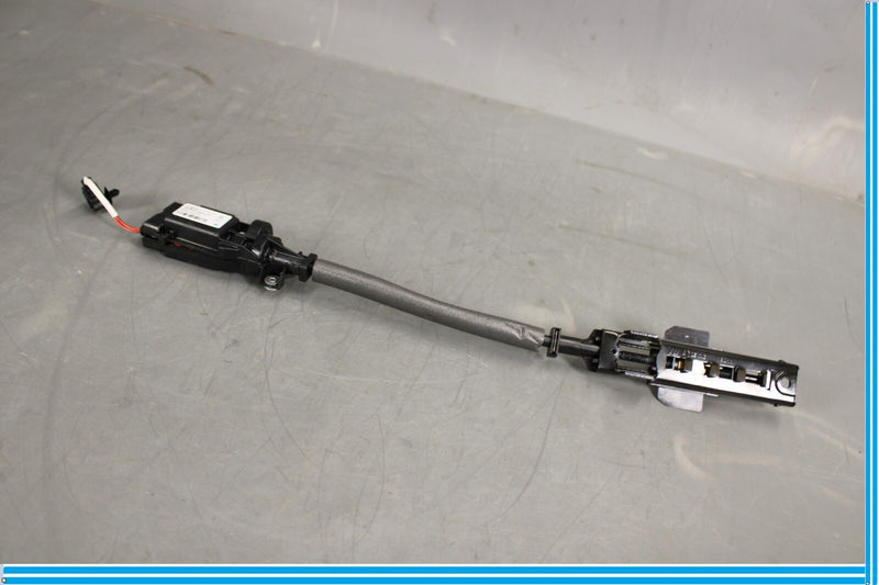 Load image into Gallery viewer, 11-18 Audi A8 Front Right Passenger Side Seat Belt Height Adjuster Motor Oem