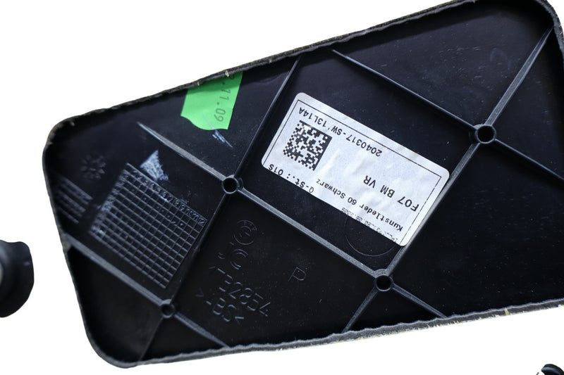 Load image into Gallery viewer, 10-17 BMW 535i 535XI GT 550i GT Front Right Side Interior Door Panel Trim Oem