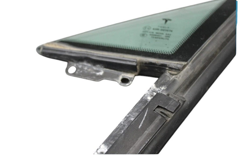 Load image into Gallery viewer, 12-16 Tesla Model S Front Left Driver Side Triangle Window Glass 43R001074 Oem