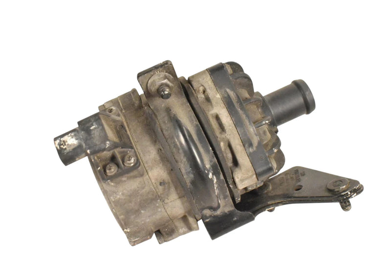 Load image into Gallery viewer, 13-17 Audi RS7 S7 Auxiliary Electric Water Coolant Pump 8K0965567A OEM