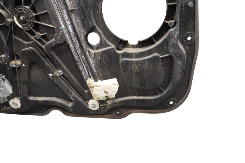 Load image into Gallery viewer, 15-20 Hyundai Genesis Front Right Passenger Side Door Window Regulator Panel Oem