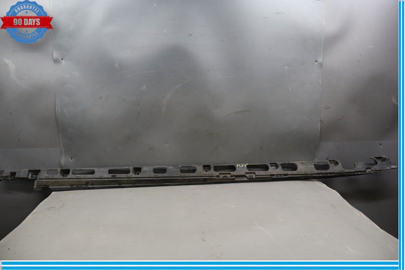 Load image into Gallery viewer, 13-19 Mercedes X166 GL450 Rear Right Passegner Side Rocker Panel Bracket Oem