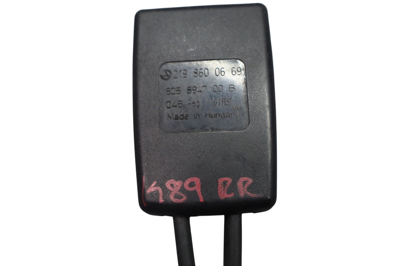 Load image into Gallery viewer, 06-11 Mercedes W219 CLS550 CLS500 Rear Right Passenger Side Seatbelt Buckle Oem