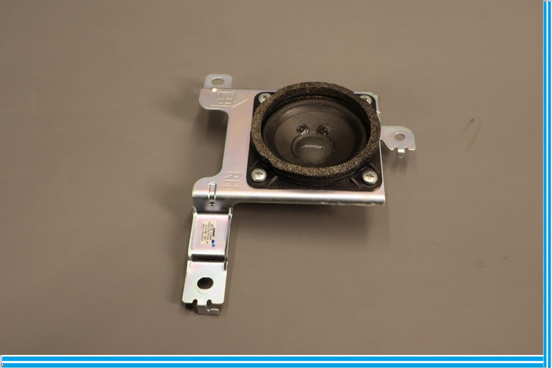 Load image into Gallery viewer, 11-17 Infiniti QX56 QX80 Rear Right Passenger Side Door Audio Bose Speaker Oem