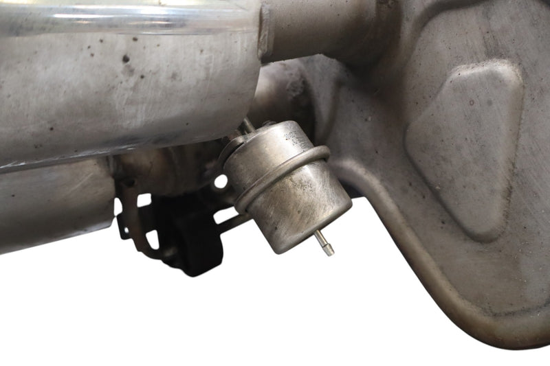 Load image into Gallery viewer, 14-19 Maserati Ghibli M157 Left Side Exhaust Muffler Baffle Tips Silencer Oem