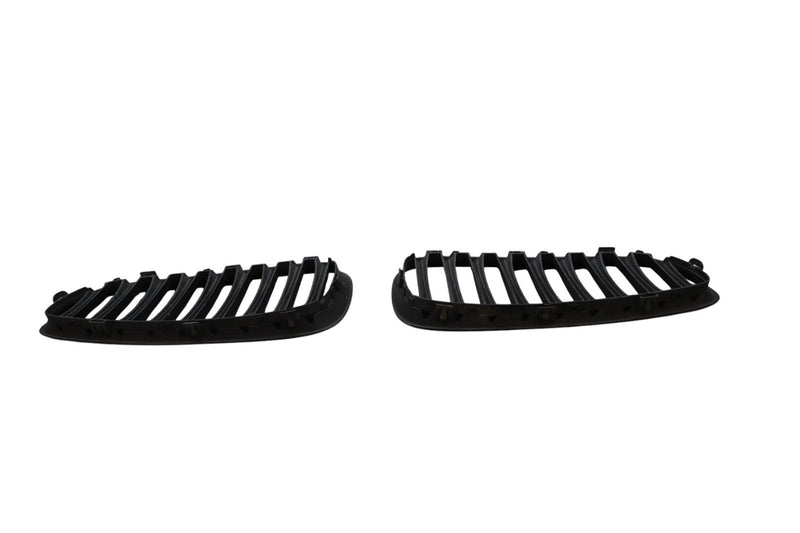 Load image into Gallery viewer, 03-08 BMW Z4 E85 E86 Front Left and Right Bumper Kidney Grille Grill Pair Oem