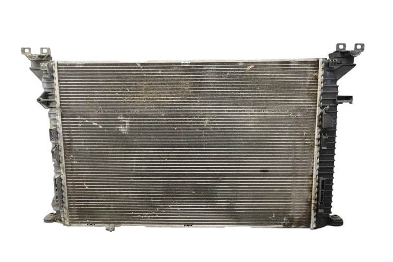 Load image into Gallery viewer, 09-18 Audi A5 A5 Quattro Front Engine Cooling Radiator 8K0121251 Oem