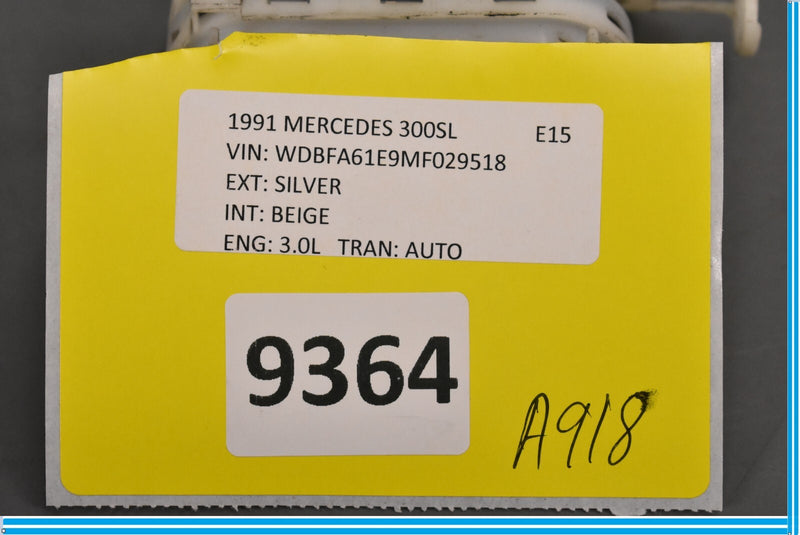 Load image into Gallery viewer, 86-95 Mercedes 300SL W124 Rear Right Side Vacuum Lock Actuator Element Oem