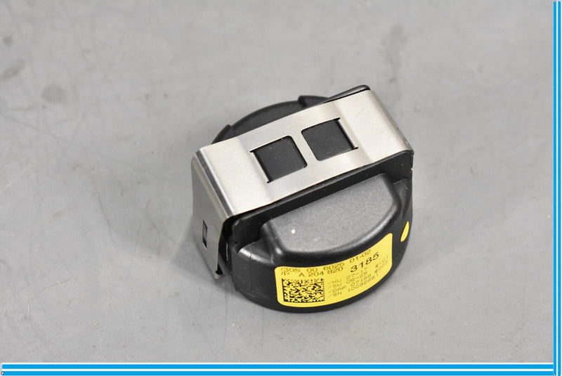Load image into Gallery viewer, 08-12 Mercedes C300 C350 W204 Rear Right Passenger Side Door Speaker Oem