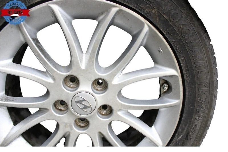 Load image into Gallery viewer, 2009 Hyundai Genesis 4.6L Wheel Tire Rim Assembly Set Of 4 529103M050 Oem