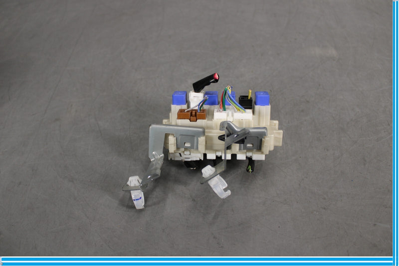 Load image into Gallery viewer, 11-17 Infiniti QX56 QX80 Fuse Box Junction Block Control Unit Module Oem