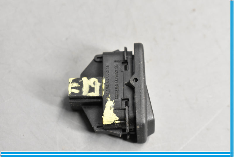 Load image into Gallery viewer, 04-11 Volvo C70 Front Door Lock Control Switch Button Oem
