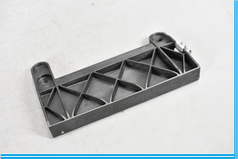 Load image into Gallery viewer, 06-13 Volvo C70 Front Left Roof Sun Visor Trim Liner Support Mount Bracket Oem